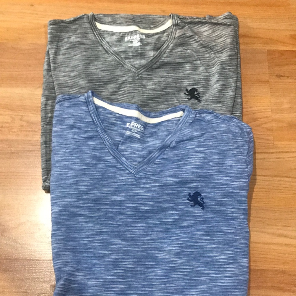 Express T-shirts size S